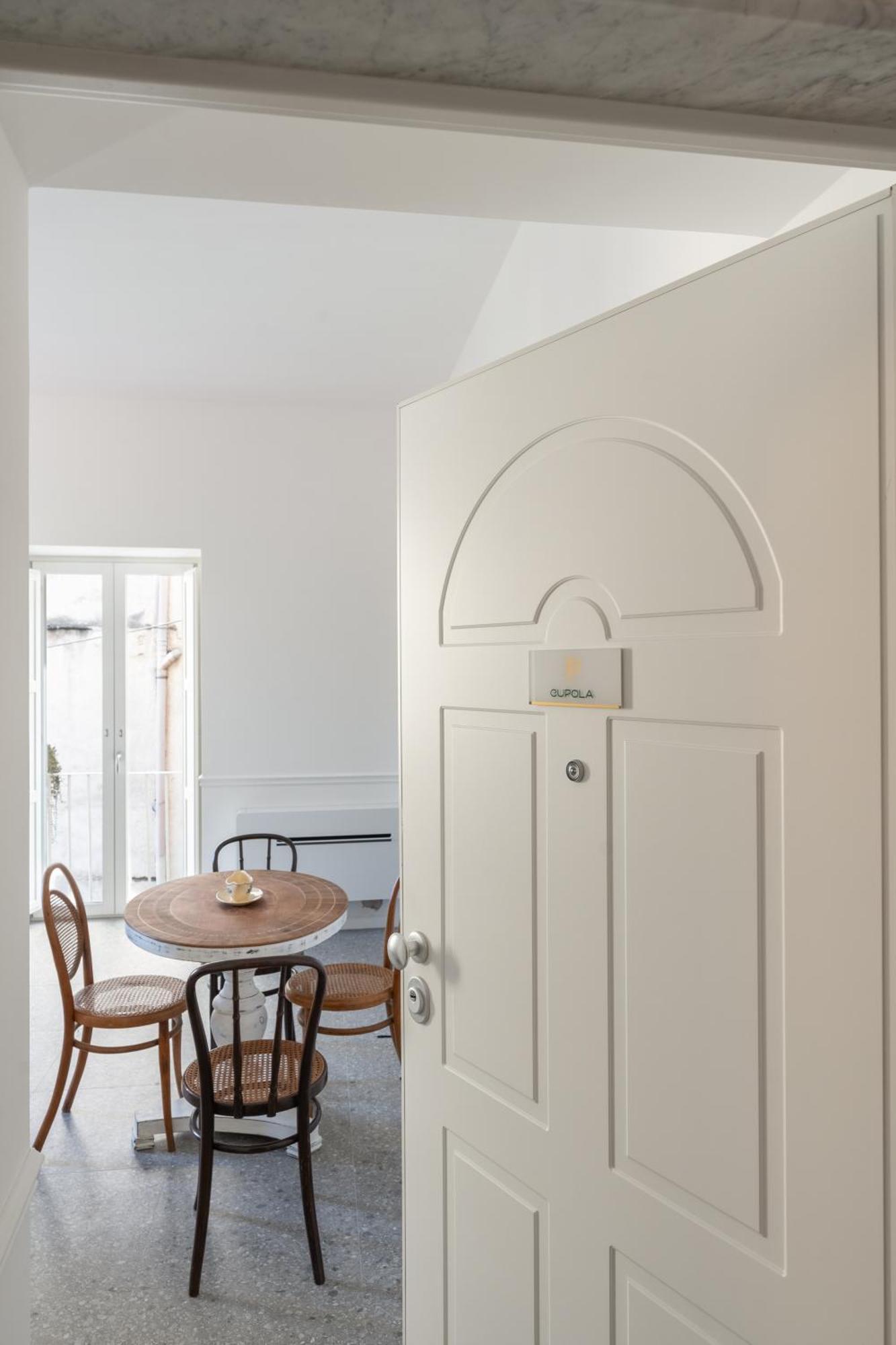 Ferienwohnung Palazzo Desiderio Castellammare di Stabia Exterior foto