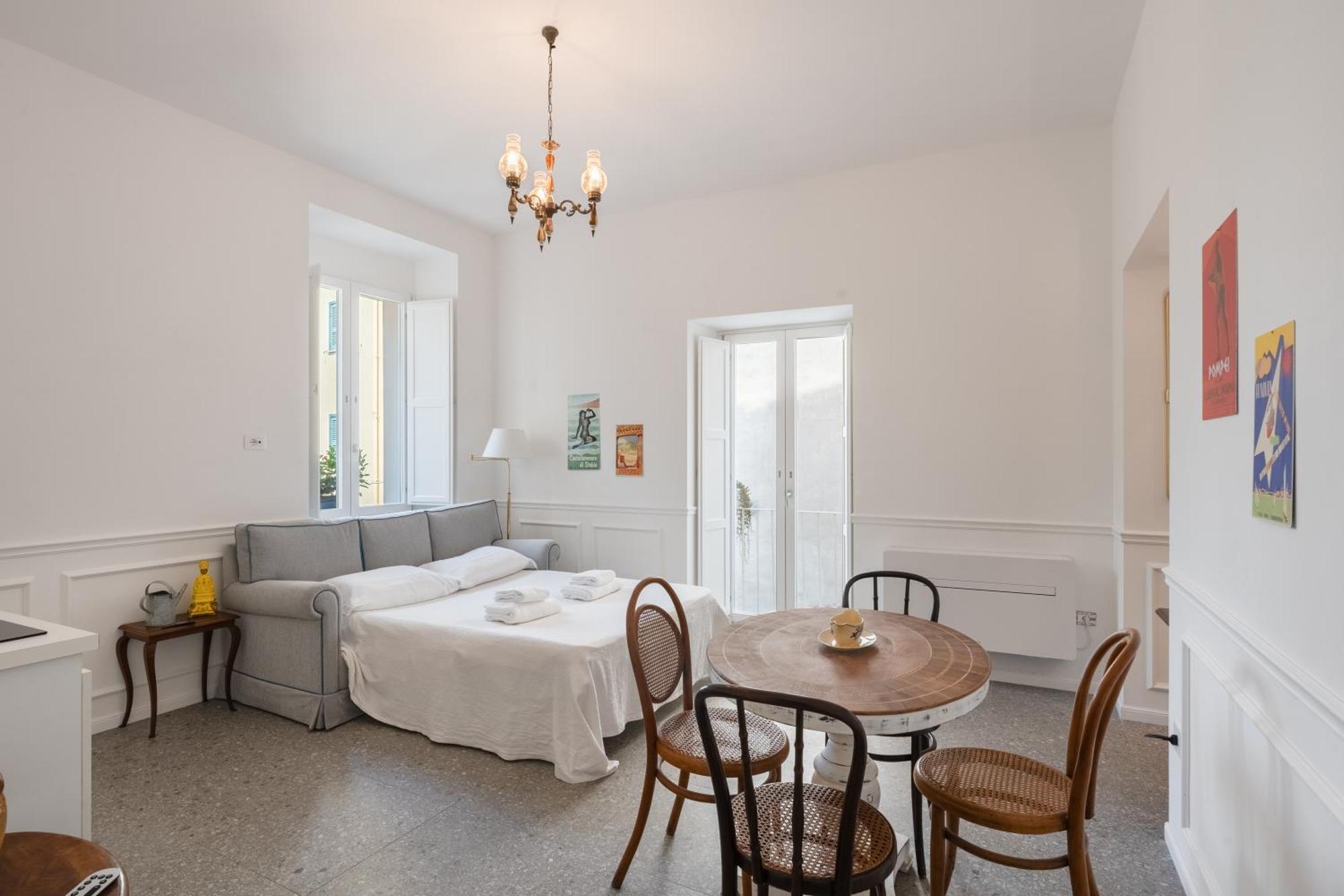 Ferienwohnung Palazzo Desiderio Castellammare di Stabia Exterior foto
