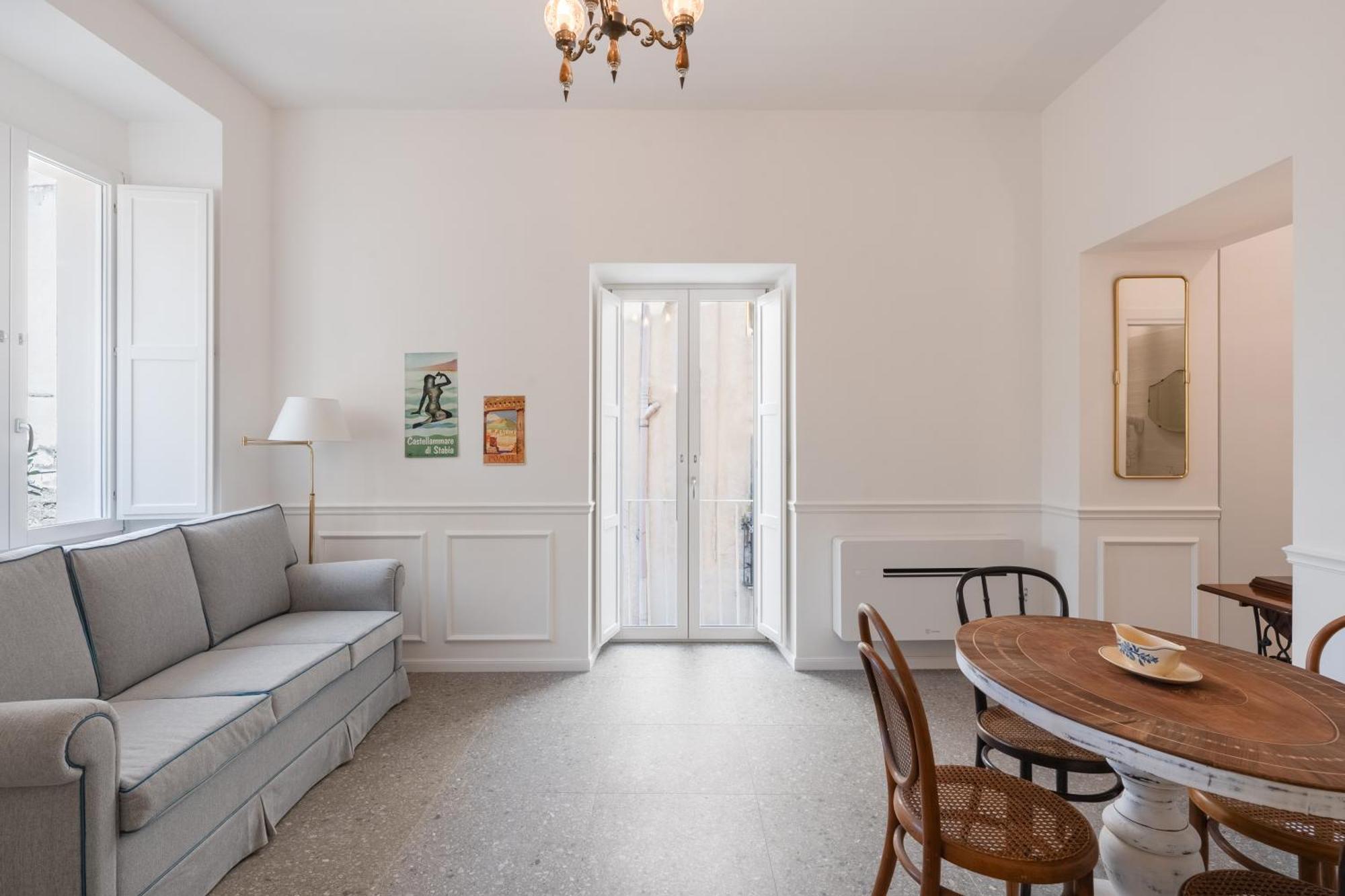 Ferienwohnung Palazzo Desiderio Castellammare di Stabia Exterior foto