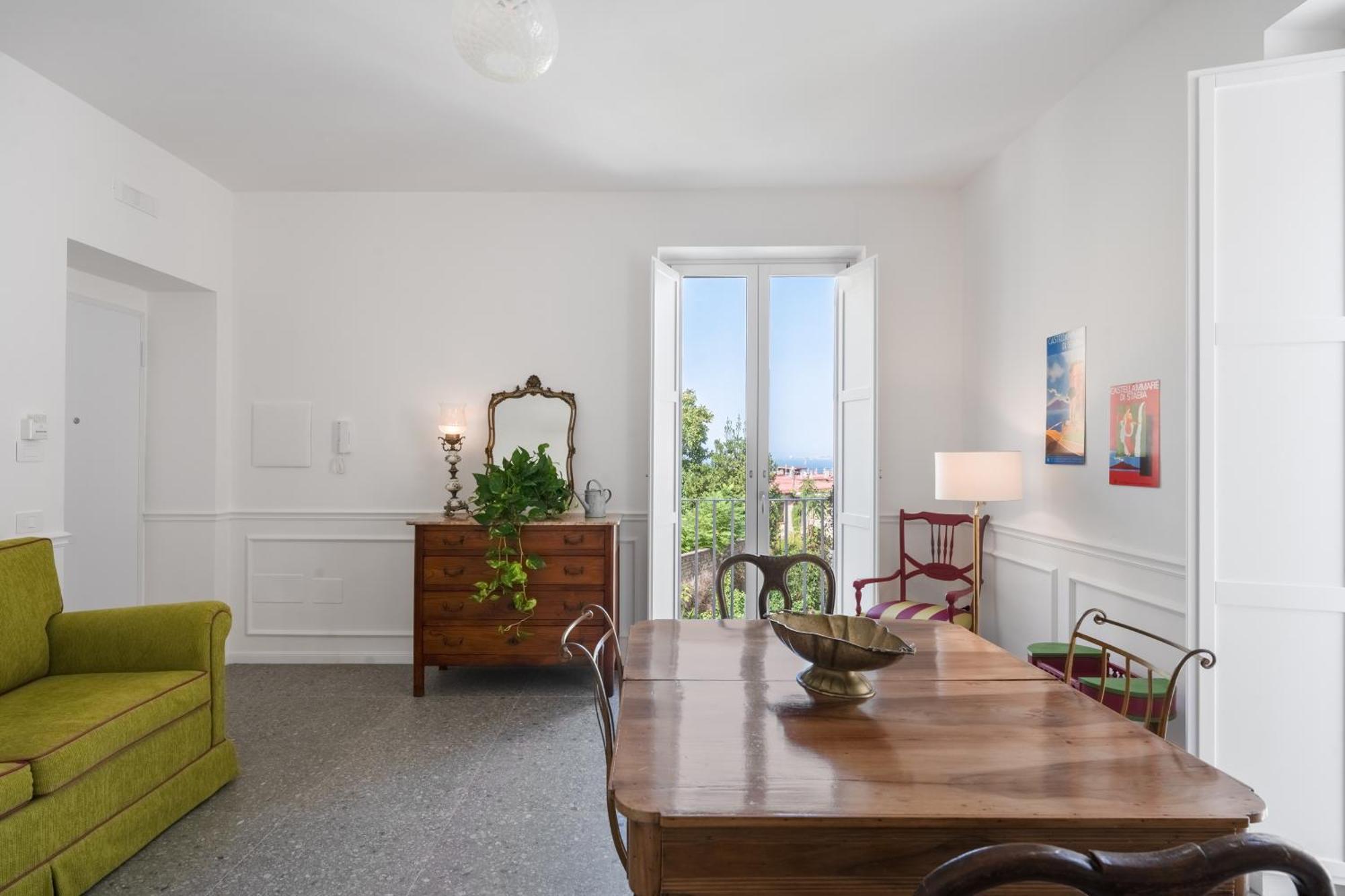 Ferienwohnung Palazzo Desiderio Castellammare di Stabia Exterior foto