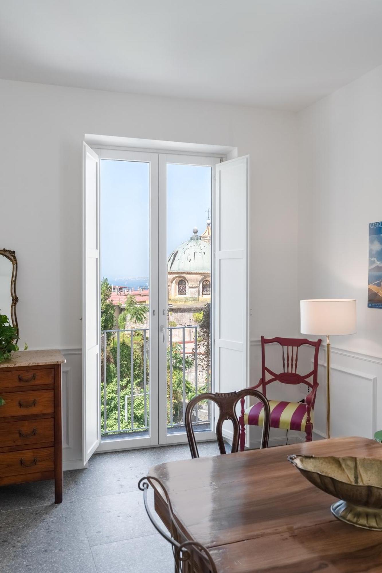 Ferienwohnung Palazzo Desiderio Castellammare di Stabia Exterior foto